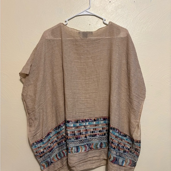 Cathy Daniels Tan and Brown Oversized Dolman Sleeve Tunic - Picture 7 of 7